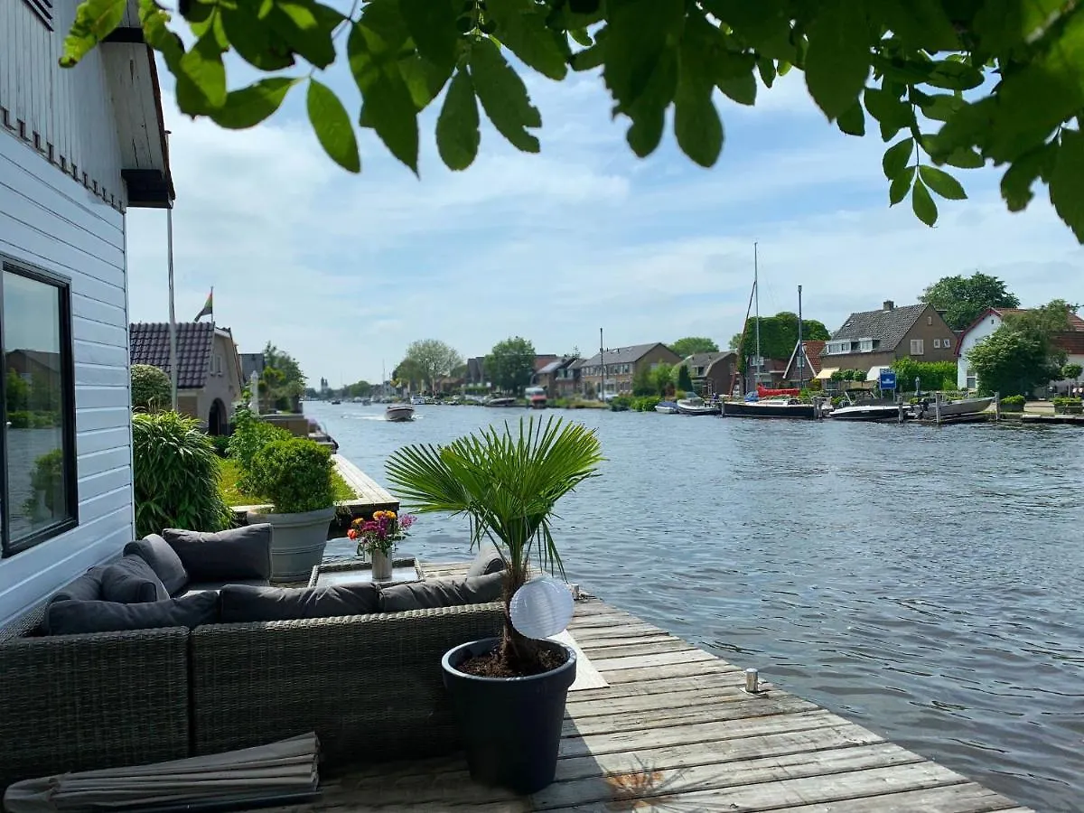 Holiday Home At The Water, Fire Place, Boat And Sup Rent, Near Amsterdam 알스메르